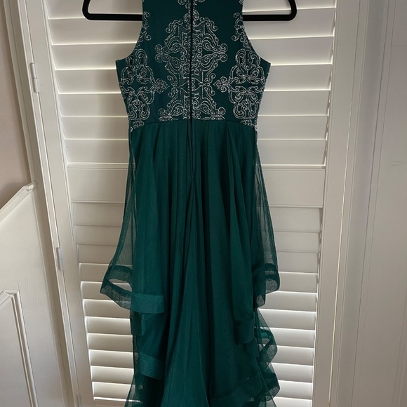 Girls dress - Picture 3 of 3